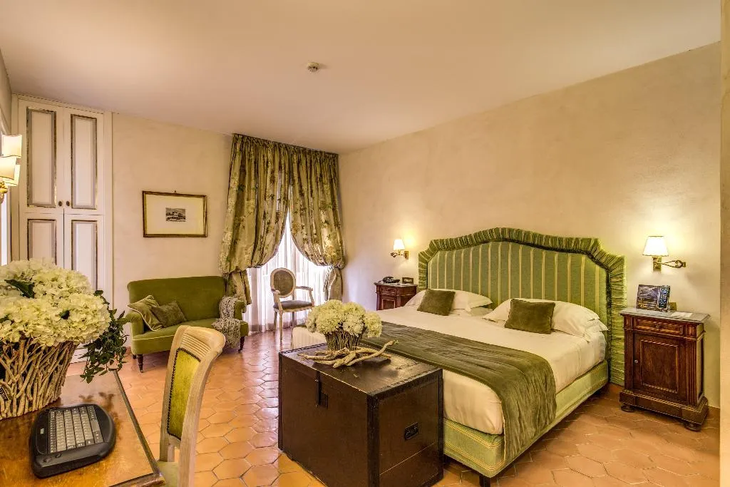 DOUBLE SINGLE USE EXECUTIVE Room, Donna Camilla Savelli - VRetreats, Rome