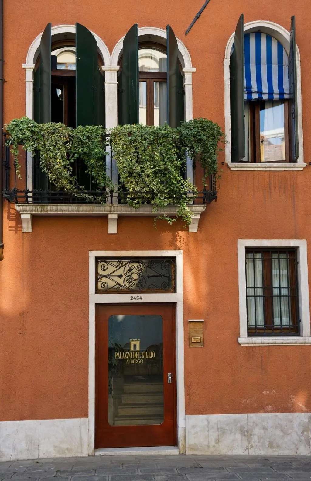 General view, Palazzo Del Giglio, Venice