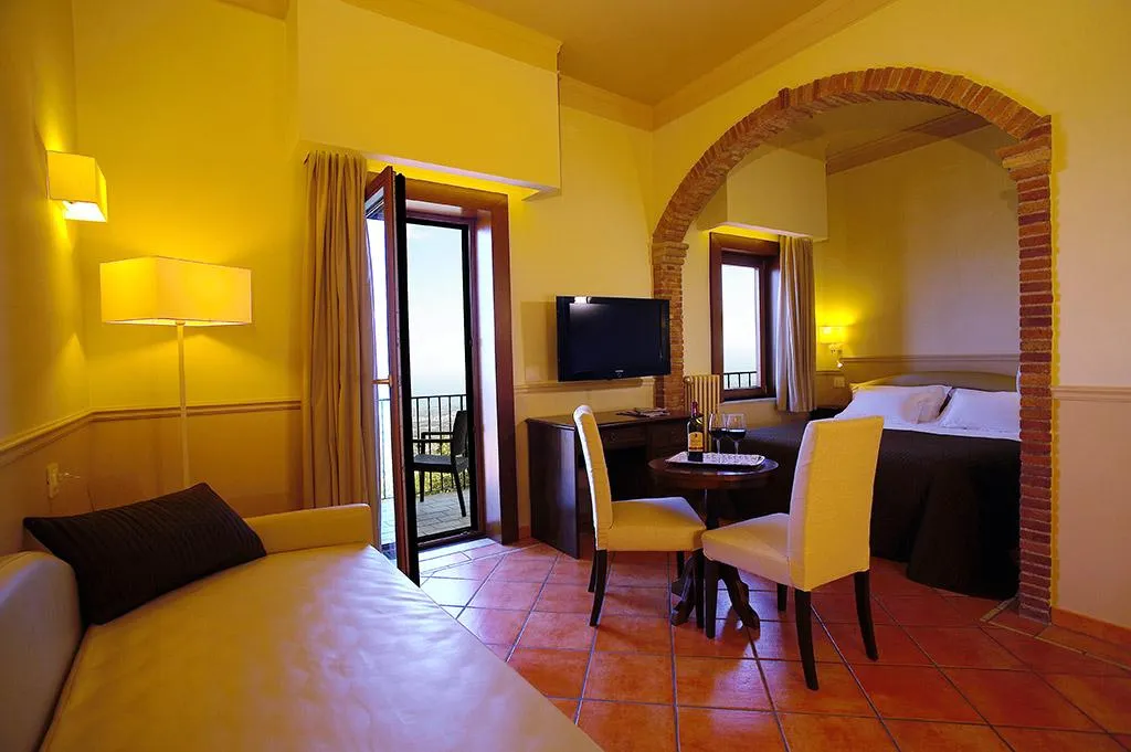 JUNIOR SUITE STANDARD Room, Airone Wellness Hotel, Catania