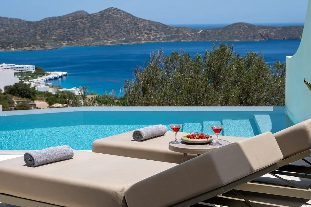 JUNIOR SUITE WITH PRIVATE POOL Room, Elounda Gulf Villas by Sandglass, Crete