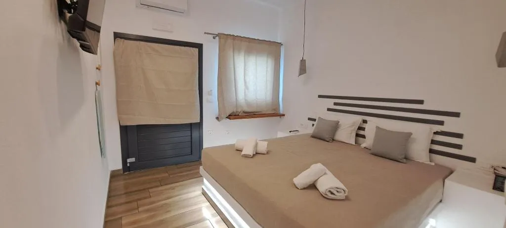 Room, Belle etoile Villas, Santorini