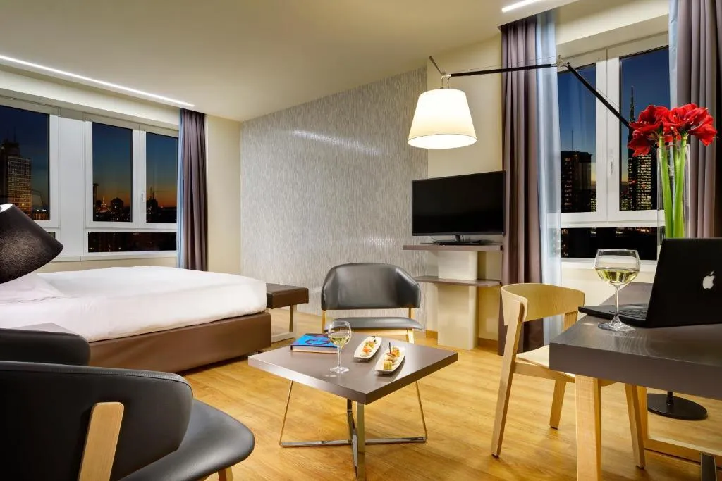 JUNIOR SUITE TWO BEDS Room, UNA HOTELS Century Milano, Milan