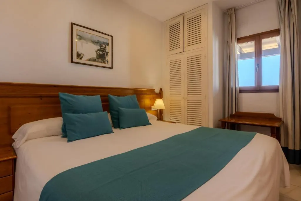APARTMENT TWO BEDROOMS Room, Club Sunway Punta Prima, Ibiza