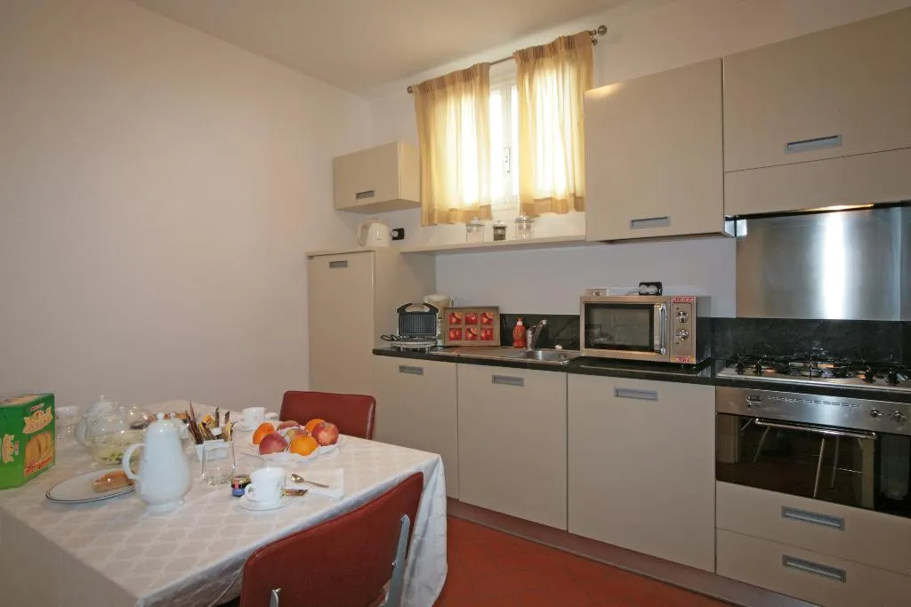 APARTMENT THREE BEDROOMS Room, Residence Palazzo Gamba, Florence