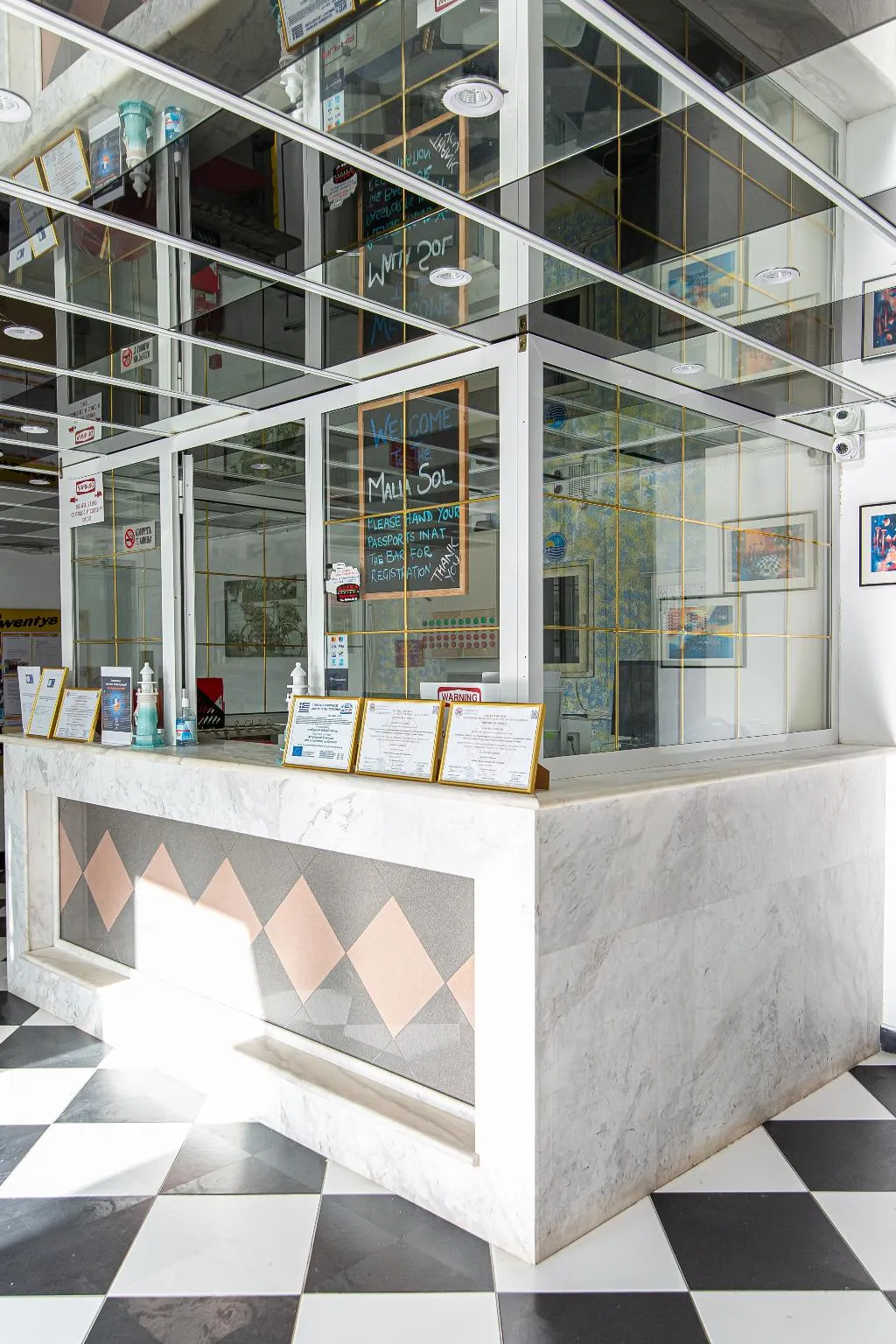 Lobby, Icandy Sol, Crete