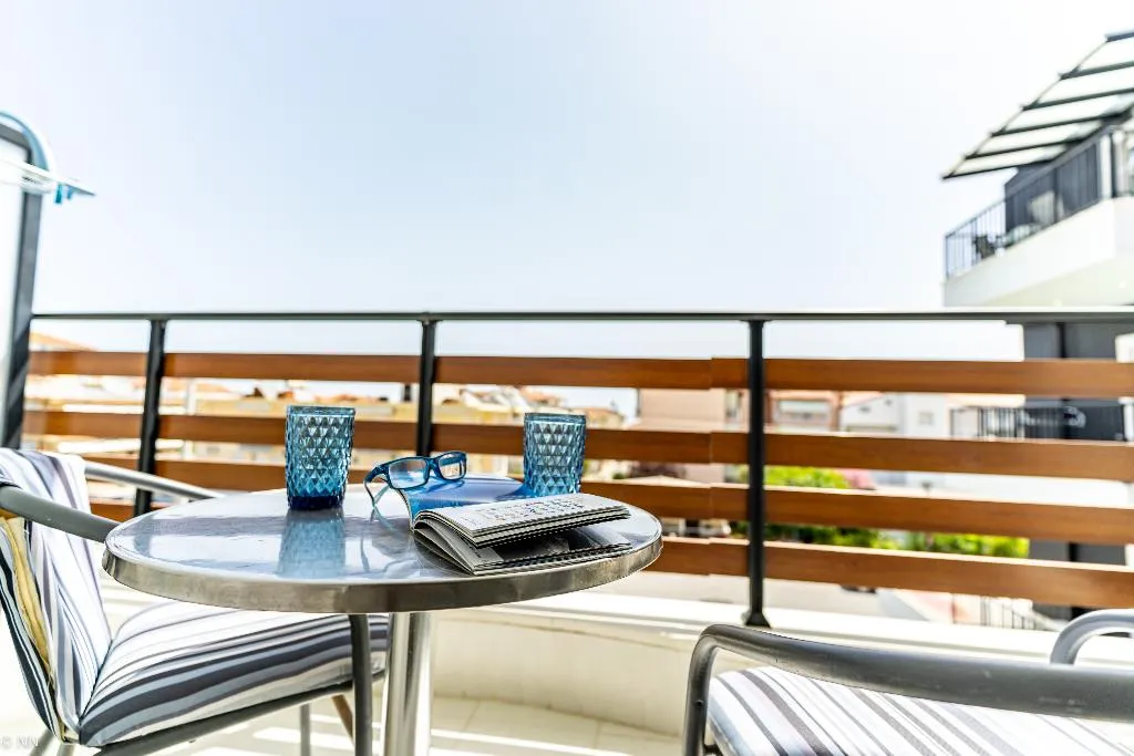 QUADRUPLE FOUR BEDROOMS Room, Dafni Plus, Thessaloniki