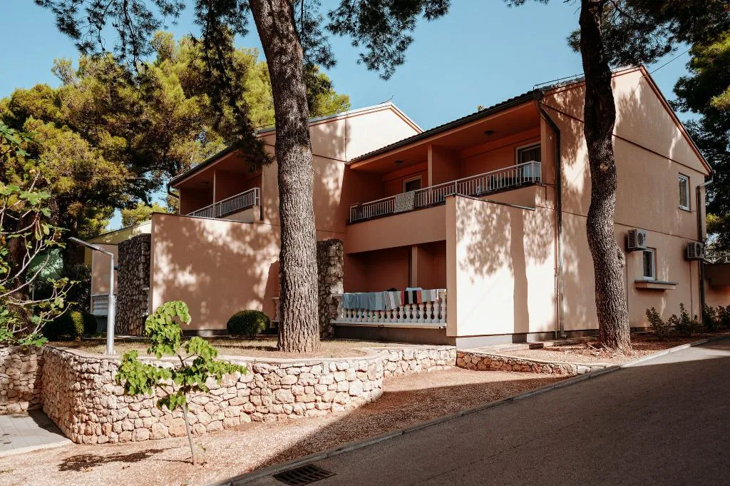 APARTMENT CAPACITY 6 Room, Matilde Beach Resort, Split