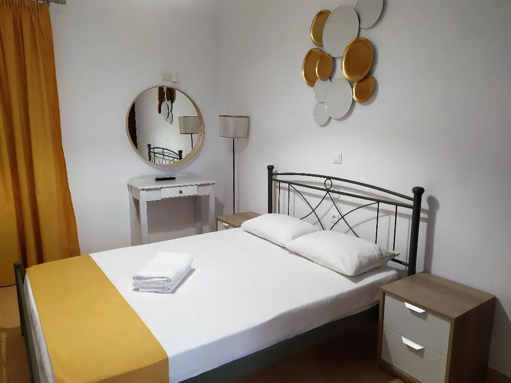 STUDIO STANDARD Room, Aronis Apartments, Corfu