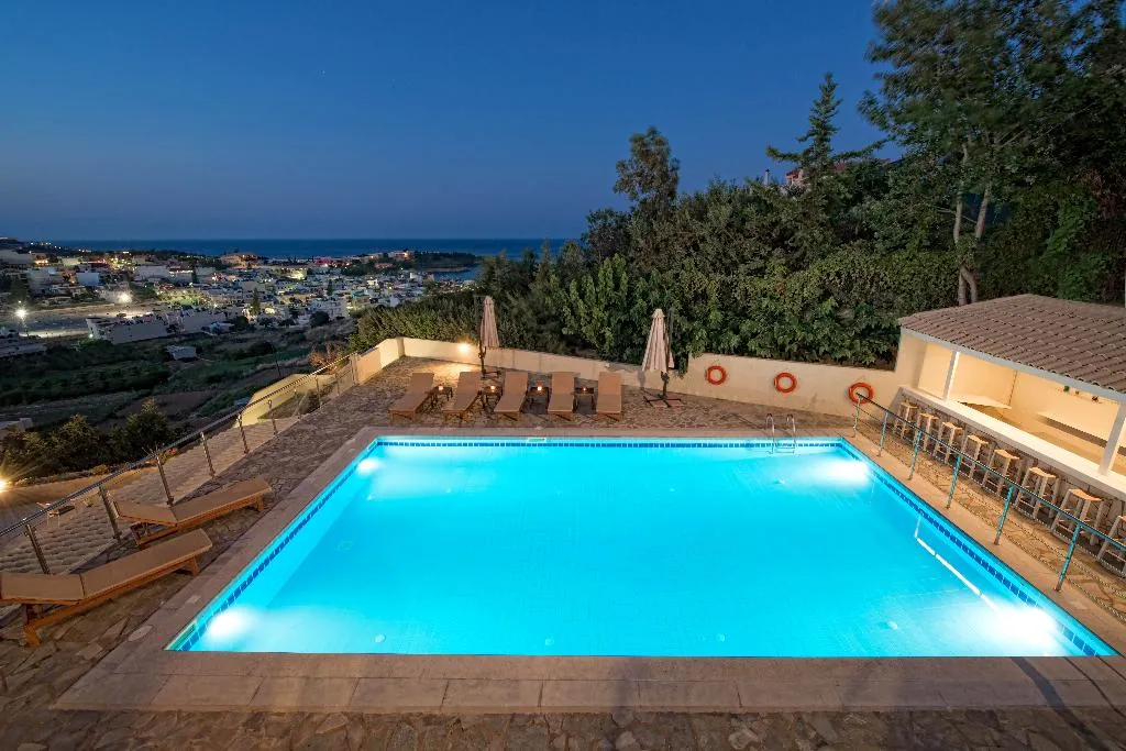 Pool, Sunday Life Hotel & Restaurant, Crete
