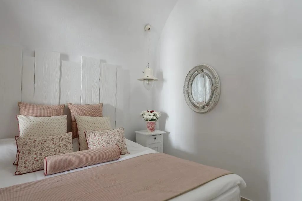 SUITE STANDARD Room, Senses Suites, Santorini