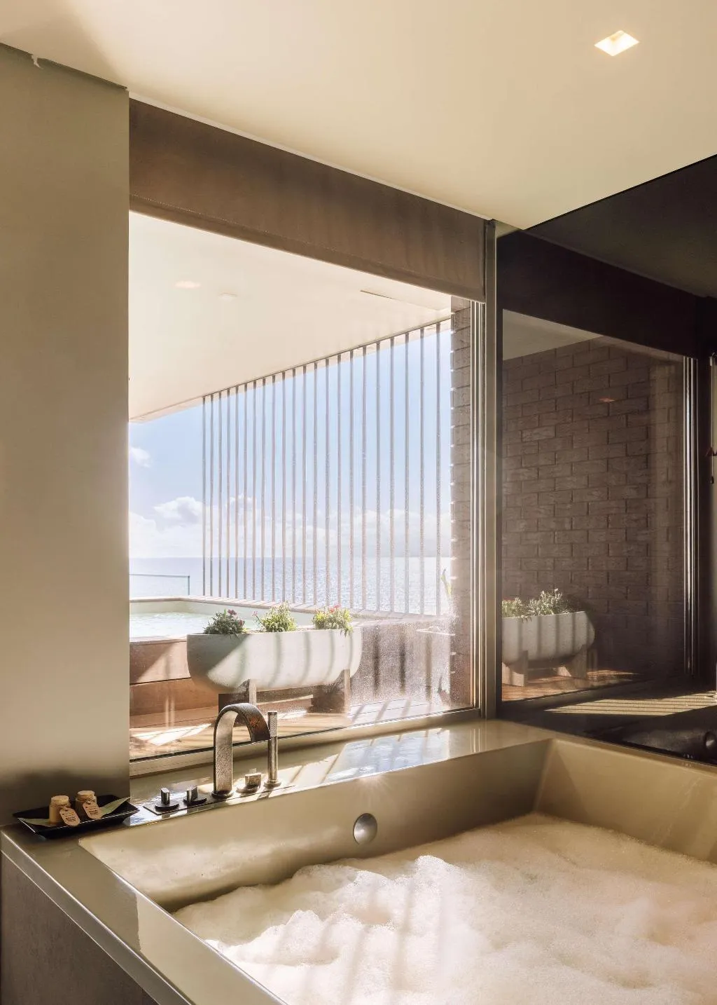 Room, Saccharum Resort, Madeira