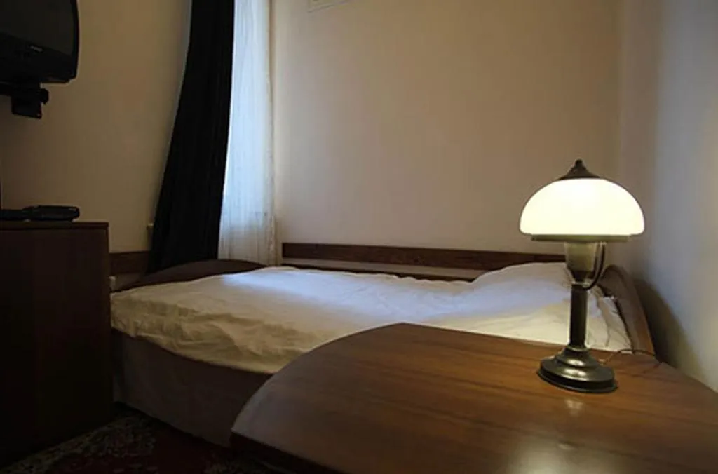 SINGLE BASIC Room, Szarotka, Krakow