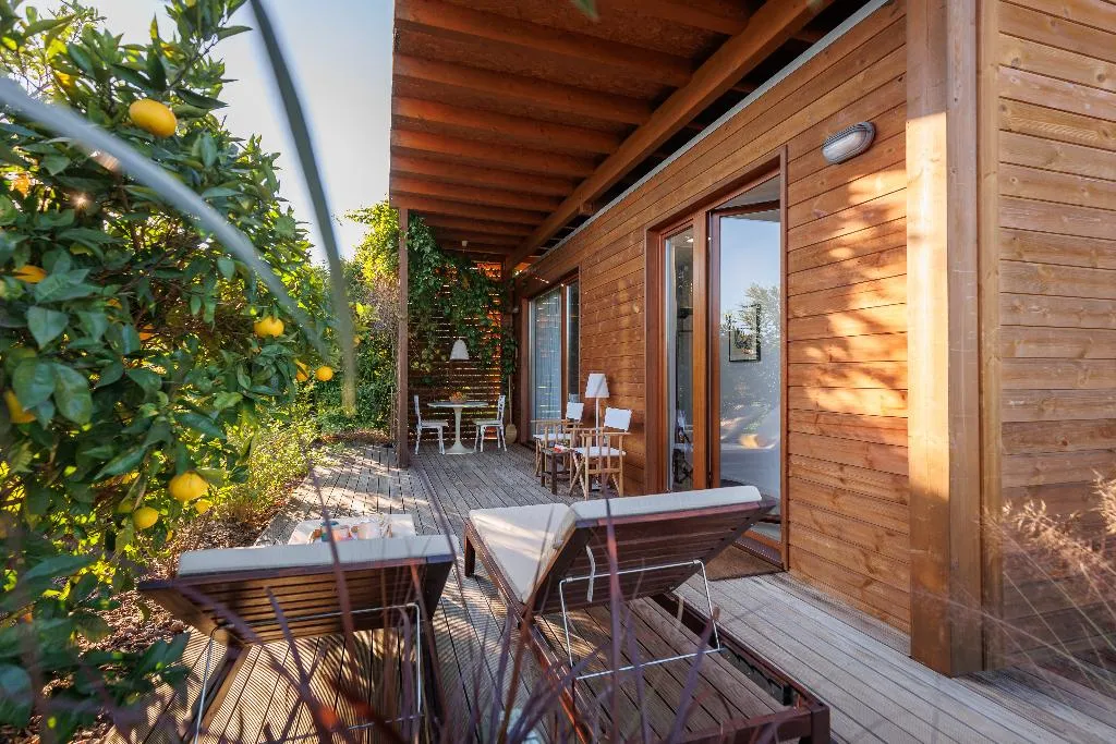 STUDIO DELUXE ONE BEDROOM Room, Laranjal Farm House, Algarve