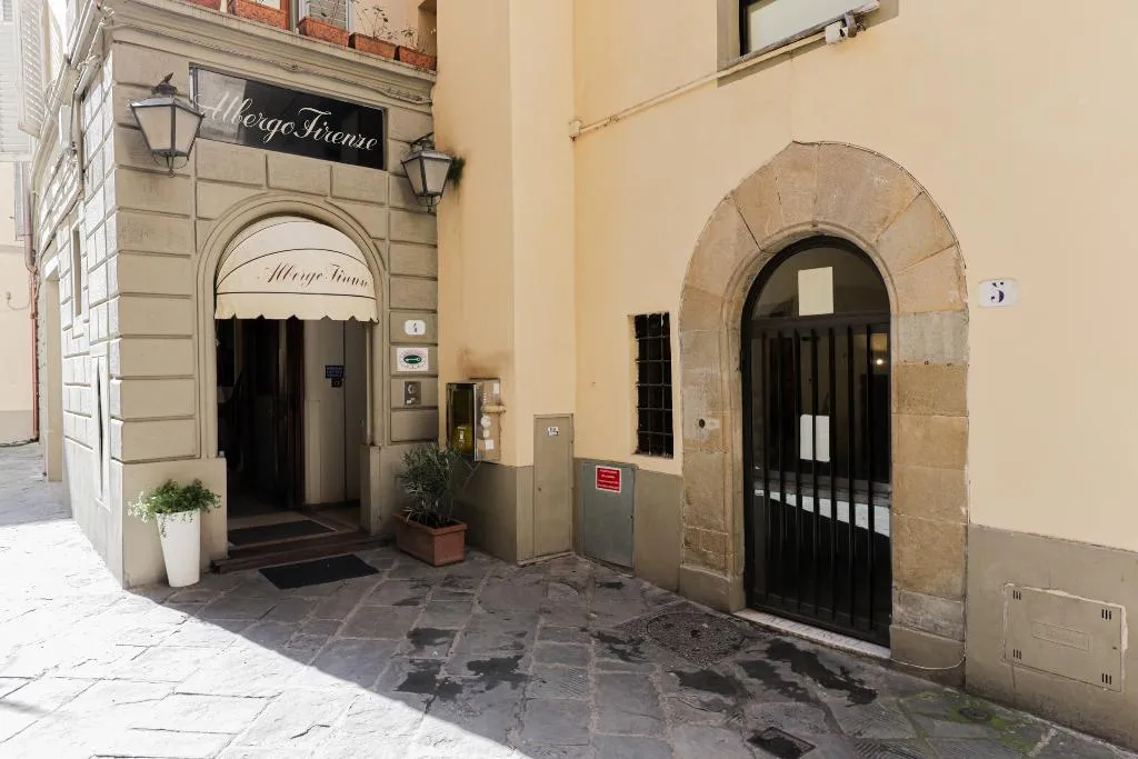 General view, Albergo Firenze, Florence