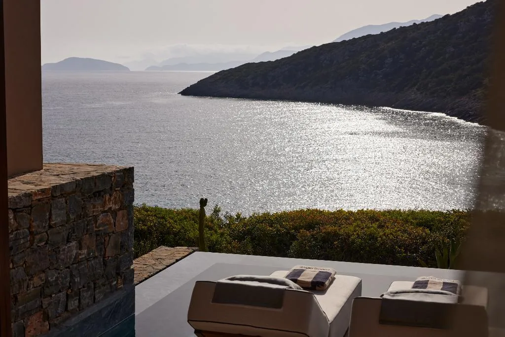 JUNIOR SUITE WITH PRIVATE POOL Room, Daios Cove, Crete