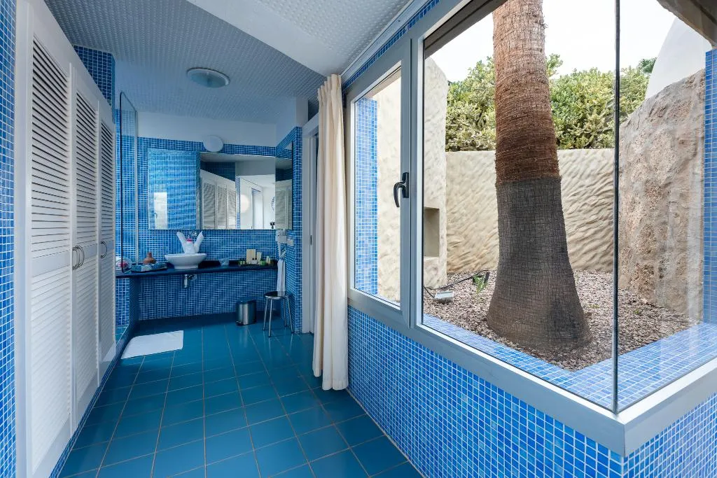 SUITE CAPACITY 3 Room, Hotel LIVVO Risco del Gato Suites, Fuerteventura