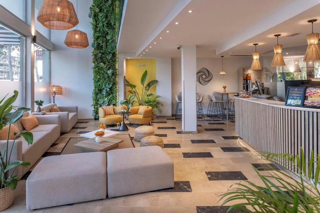 Lobby, Serhs del Port, Barcelona