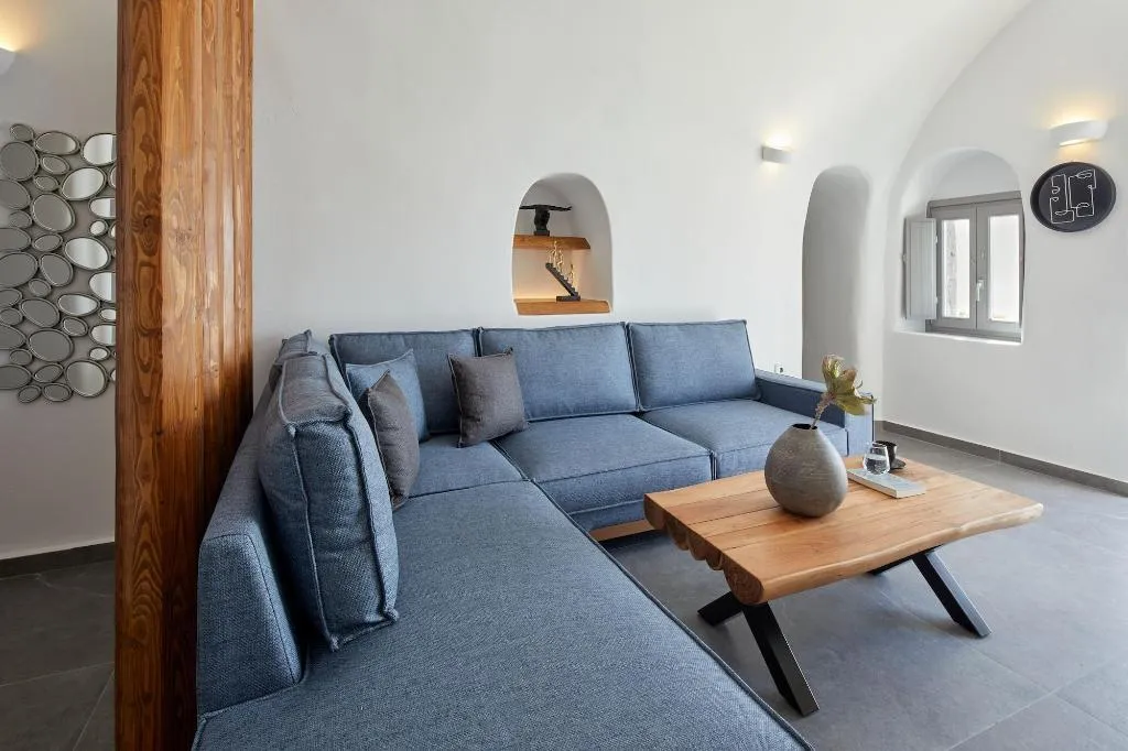 Room, Allure Breeze Suites, Santorini