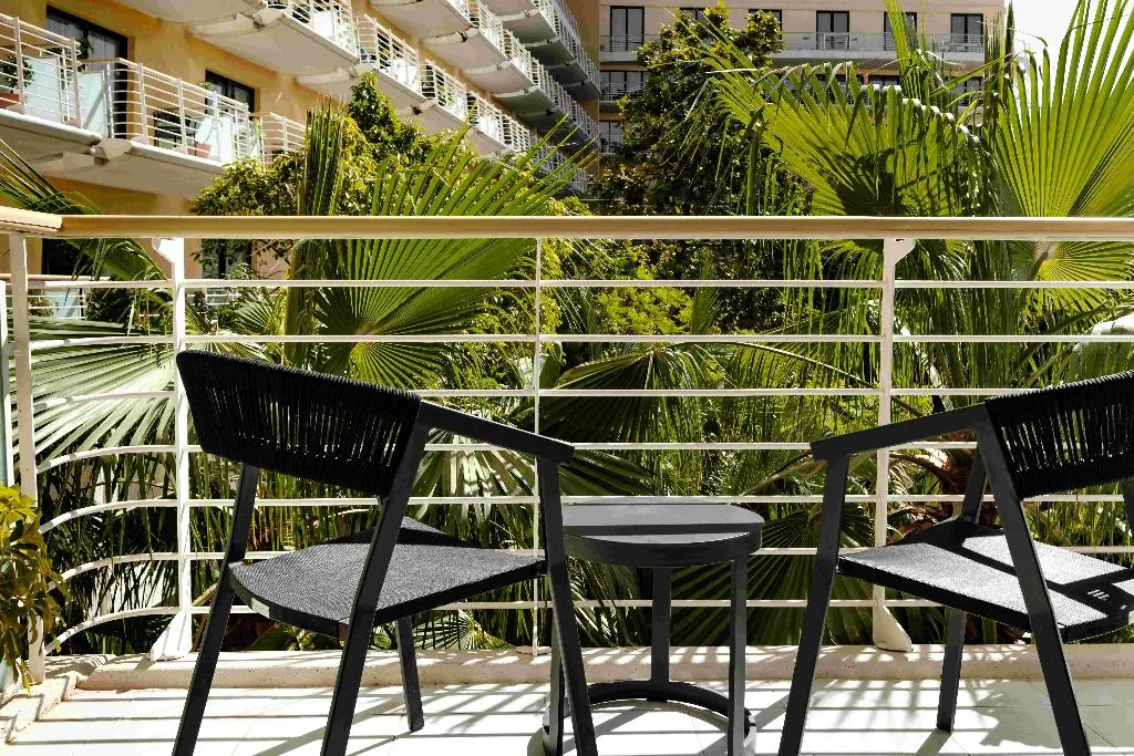 Double or Twin CLASSIC GARDEN VIEW Room, InterContinental Malta, Malta