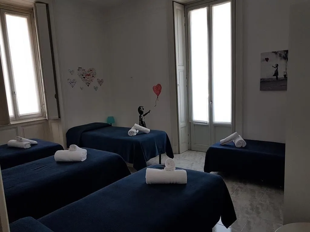Room, Aldebaran, Milan