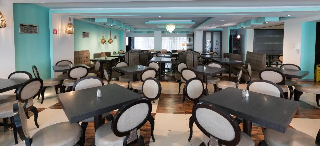 Restaurant, Metropolitan, Halkidiki
