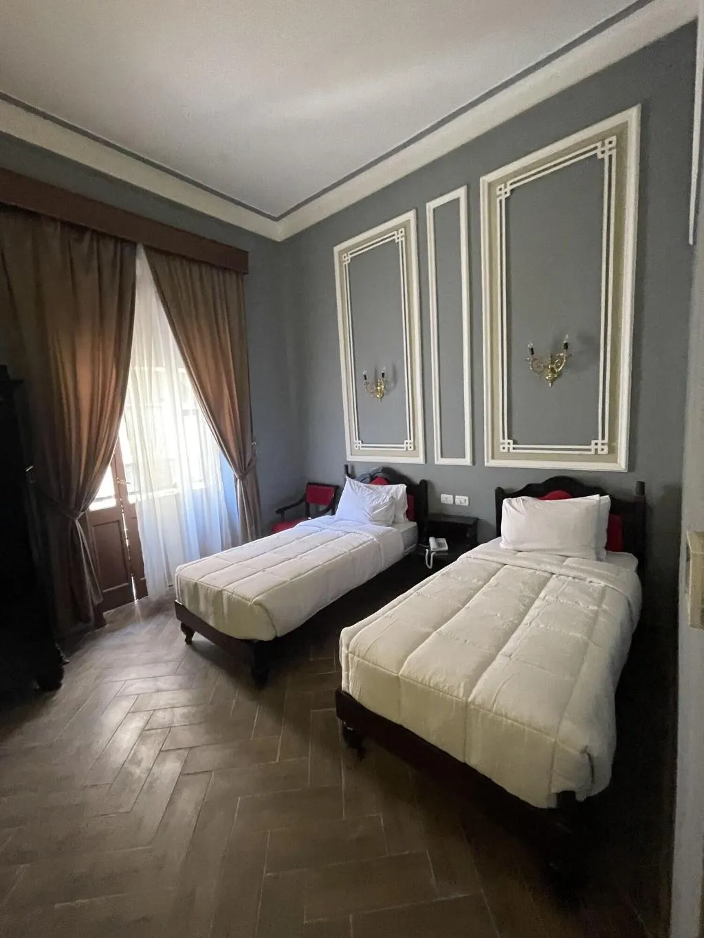 Room, Cosmopolitan Cairo Hotel, Cairo