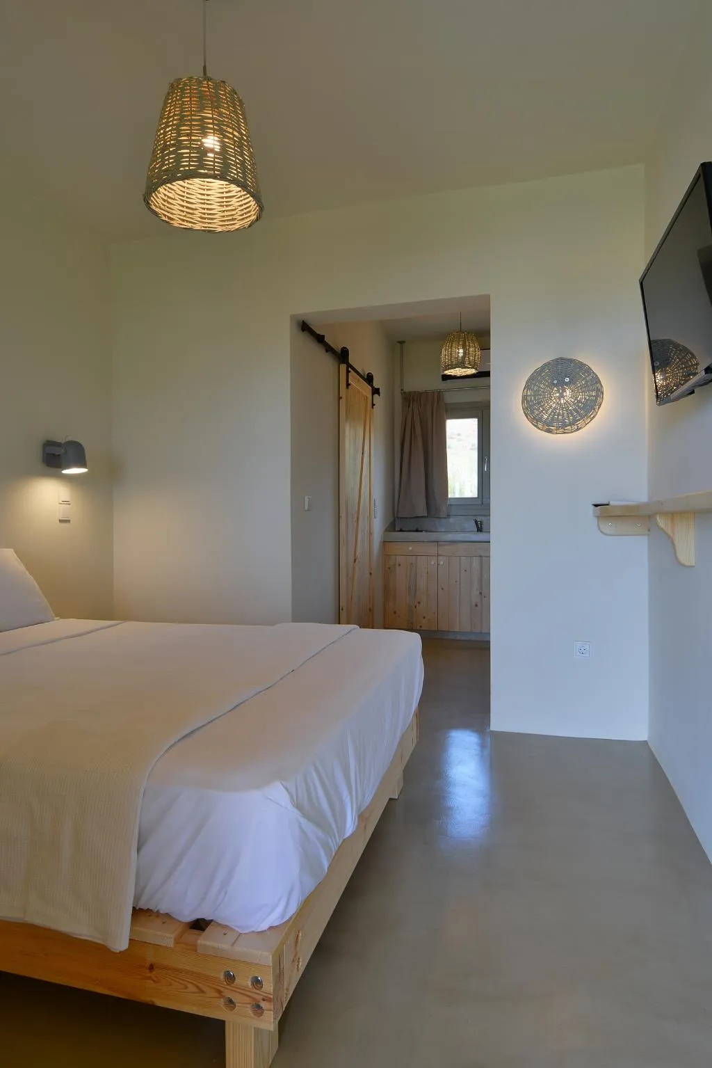 APARTMENT STANDARD Room, Rooster Guesthouse Rooms, Corfu