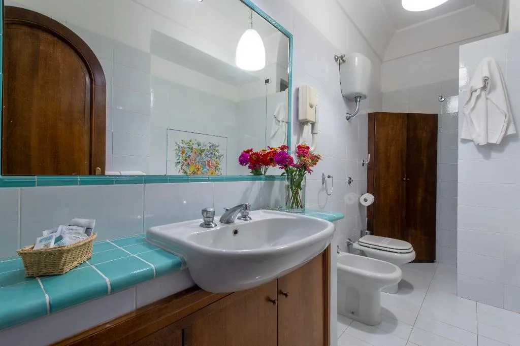 DOUBLE SUPERIOR Room, Maresca Hotel Praiano, Naples