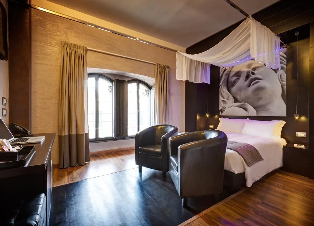 JUNIOR SUITE STANDARD Room, Dharma Luxury Hotel & Spa, Rome
