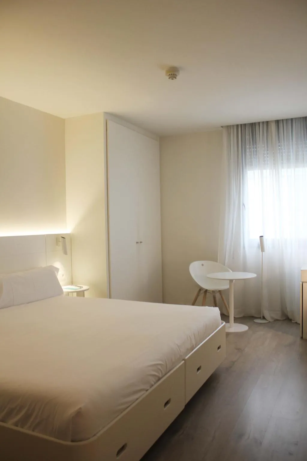 DOUBLE SINGLE USE STANDARD Room, Pol & Grace Hotel, Barcelona