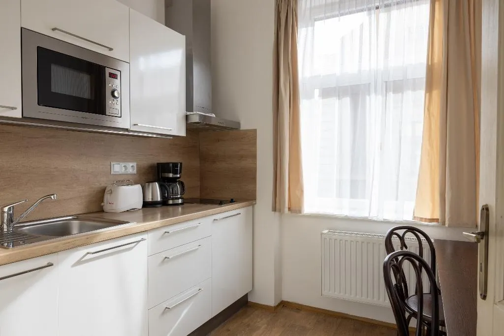 APARTMENT CAPACITY 6 Room, Anyday Apartments, Prague