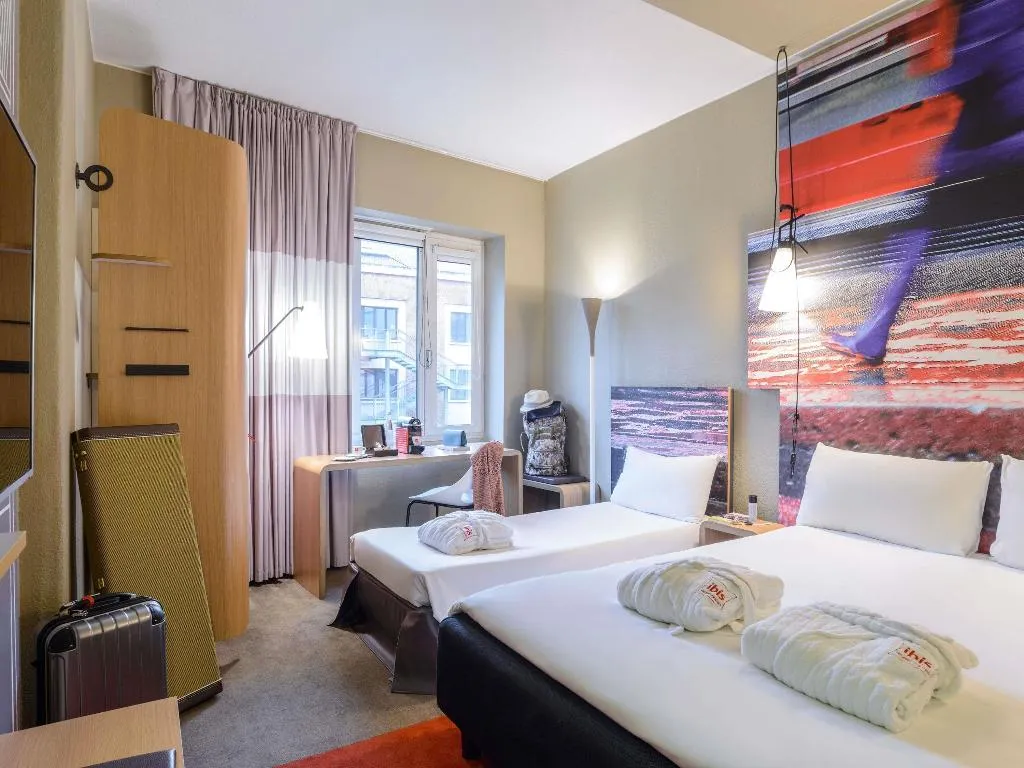 DOUBLE PREMIUM Room, Ibis Milano Centro, Milan