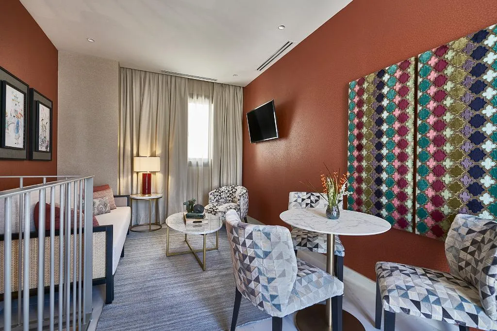 JUNIOR SUITE STANDARD Room, Vincci Molviedro Suites Apartments, Seville