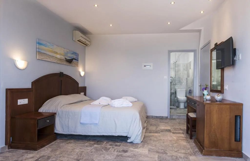 Room, Musela Studios, Crete