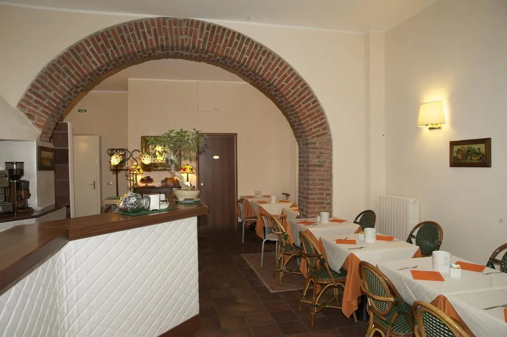 General view, Hotel Al Corso, Milan