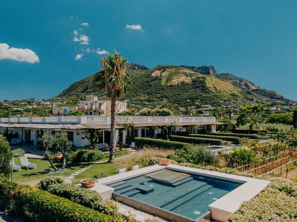 VILLA FIVE BEDROOMS WITH MORE THAN THREE BATHROOMS Room, Orablu Exclusive Villas, Naples