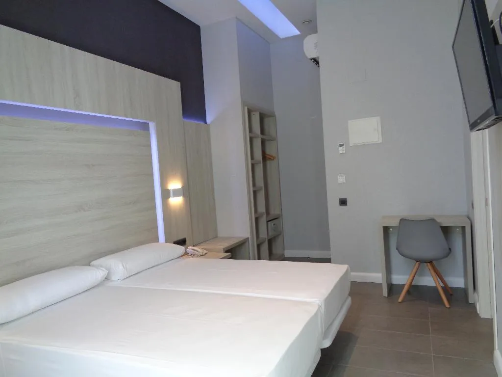Room, Hostal Plaza Goya, Barcelona