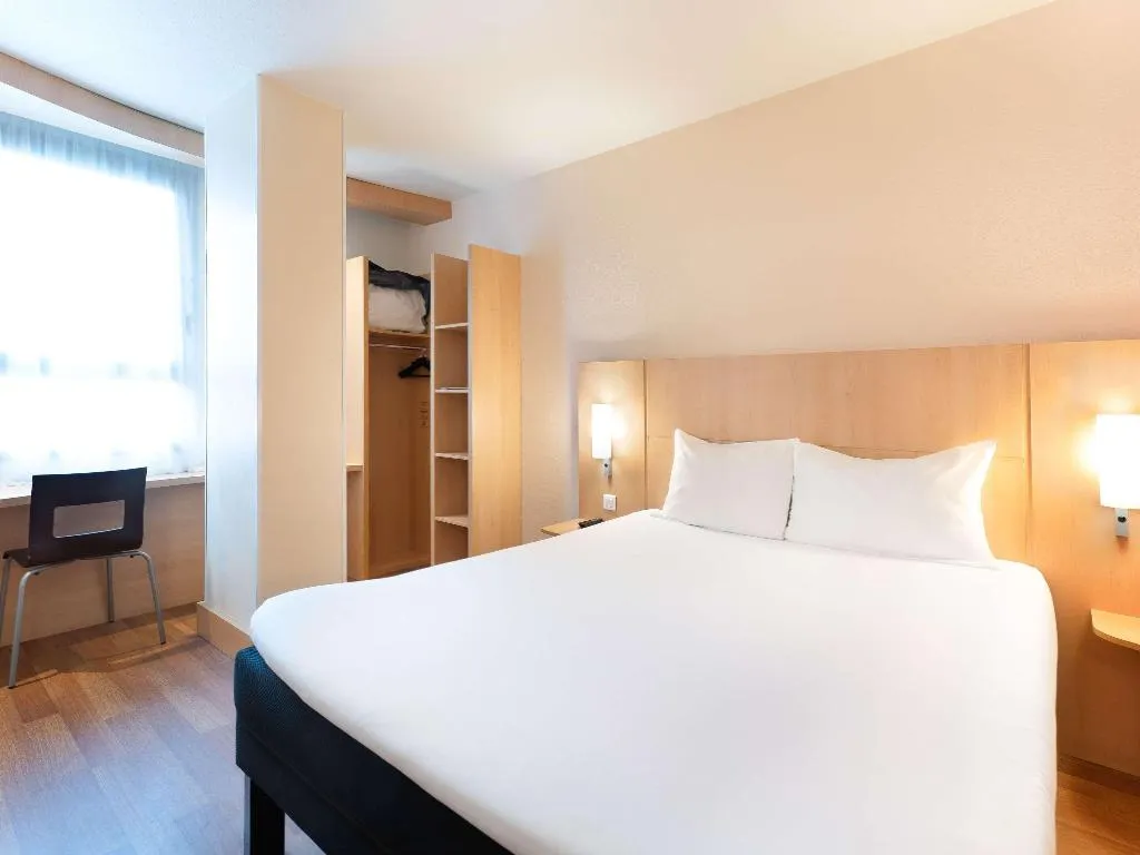DOUBLE WITH VIEWS Room, Ibis Madrid Centro las Ventas, Madrid