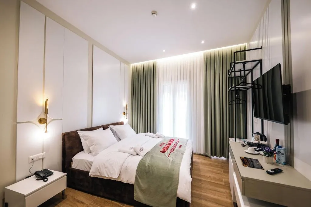 Room, Ambasador Hotel, Durres