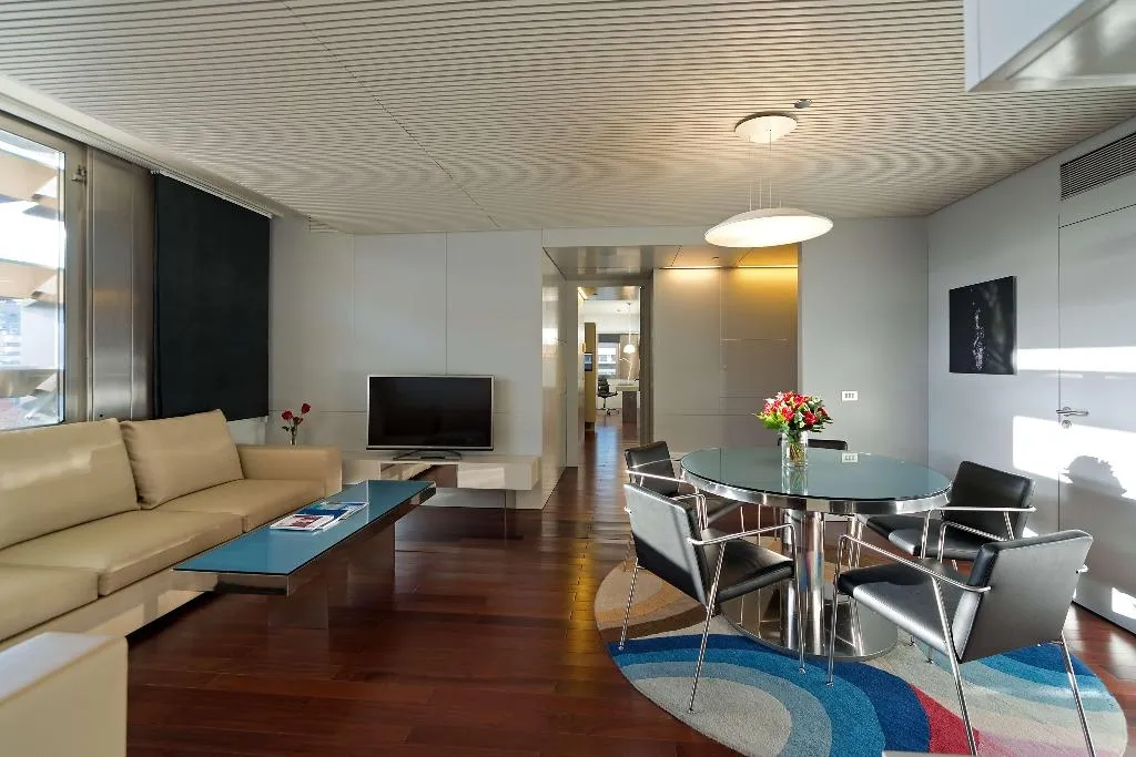Room, NH Collection Barcelona Constanza, Barcelona