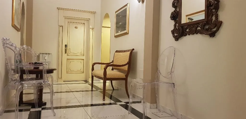 Lobby, Duca D'Aosta, Florence