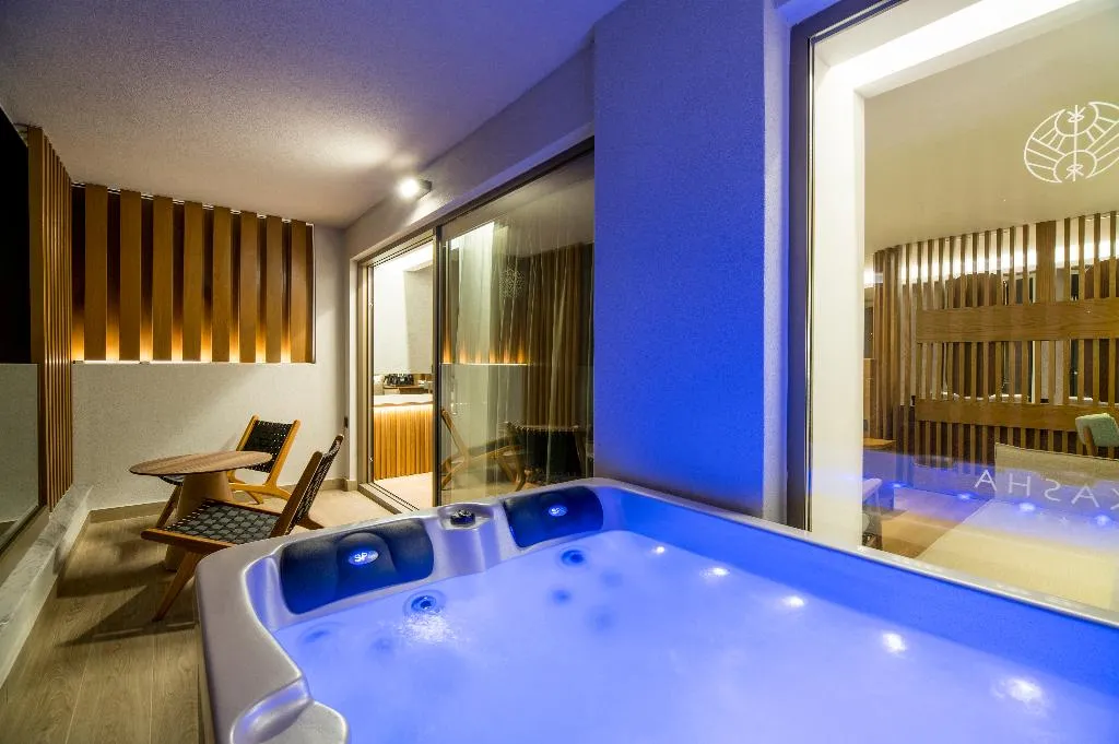 JUNIOR SUITE SEA VIEW Room, AKASHA Beach Hotel and Spa, Crete