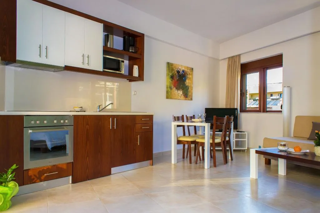 SUITE ONE BEDROOM Room, Esthisis suites & maisonettes, Crete