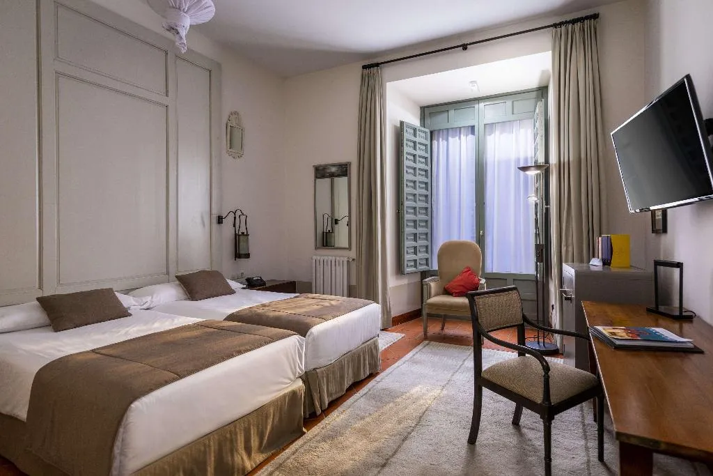 SUITE STANDARD Room, Parador de la Granja, Madrid