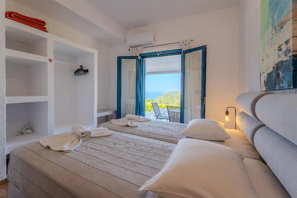 STUDIO SEA VIEW WITH TERRACE Room, Metaxatos Apartments, Kefallinia