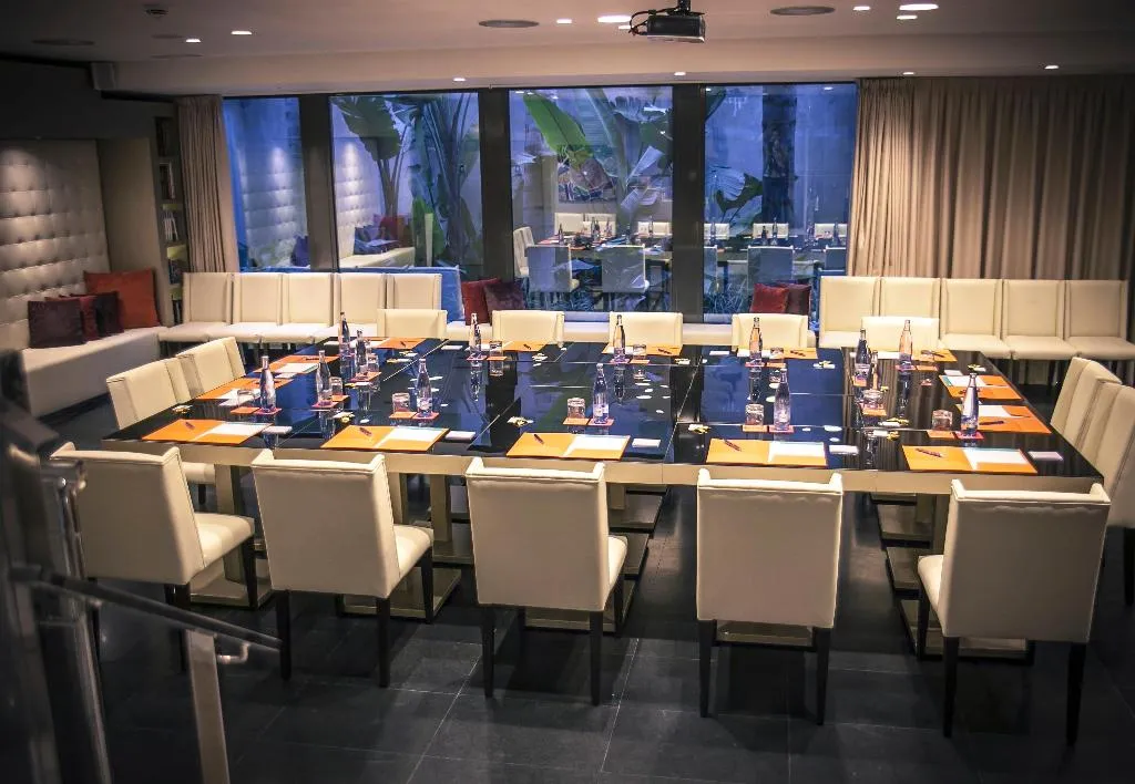 Conferences, Hotel Indigo Barcelona Plaza Catalunya, Barcelona