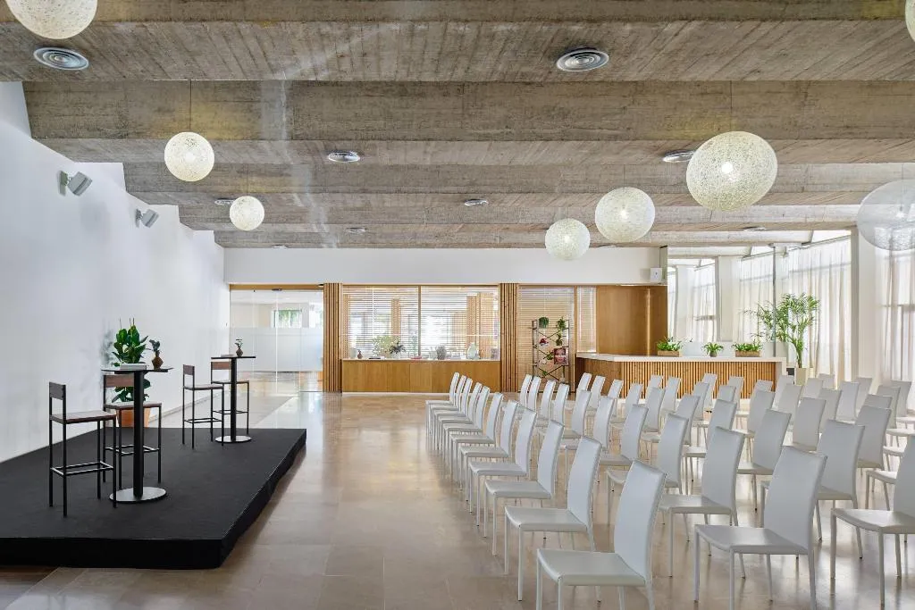 Conferences, Melia Calvia Beach, Majorca