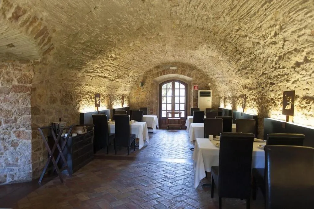 Restaurant, Hotel Molí de l'Escala, Costa Brava