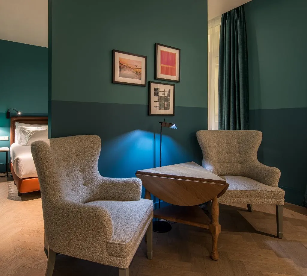JUNIOR SUITE STANDARD Room, Vincci The Mint, Madrid