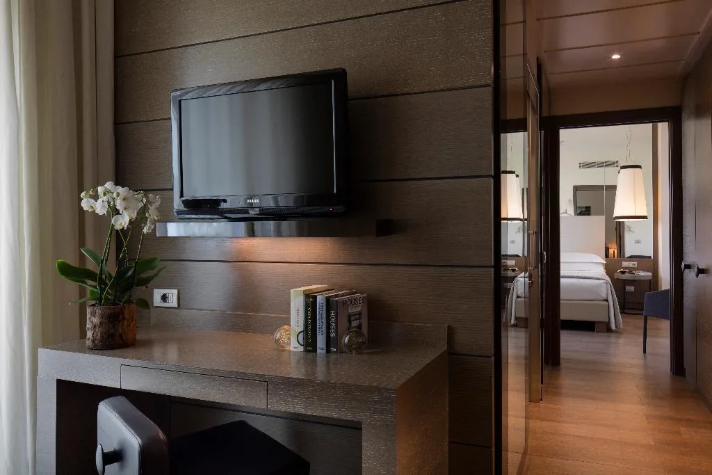 SUITE STANDARD Room, Starhotels E.c.ho. Milano, Milan